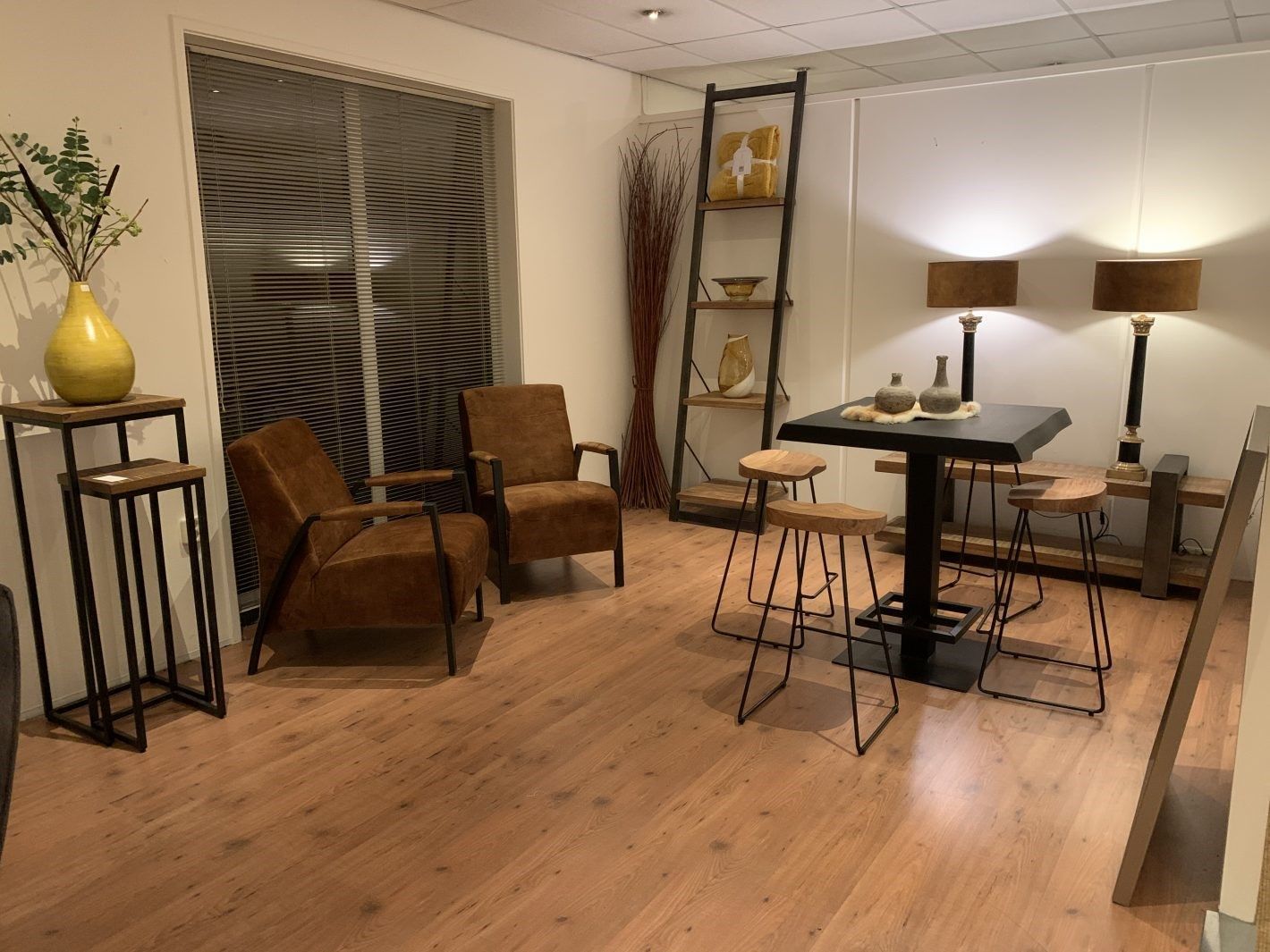 Fauteuils in industriële stijl | THOLS Wonen