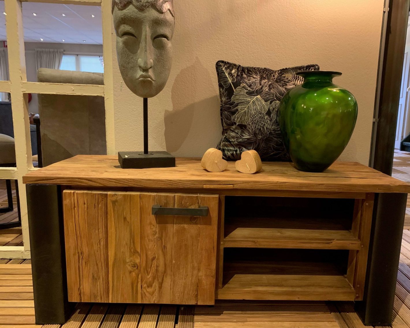 Industriele stijl tv-dressoir hout | THOLS Wonen