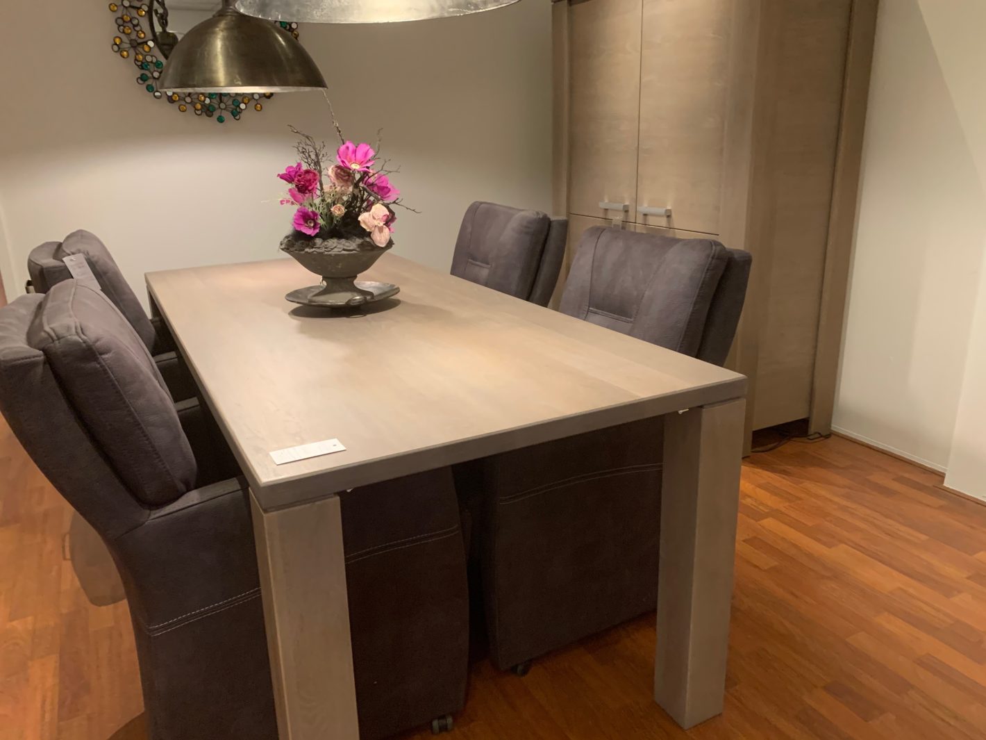 Landelijke stijl eettafels | Thols Wonen