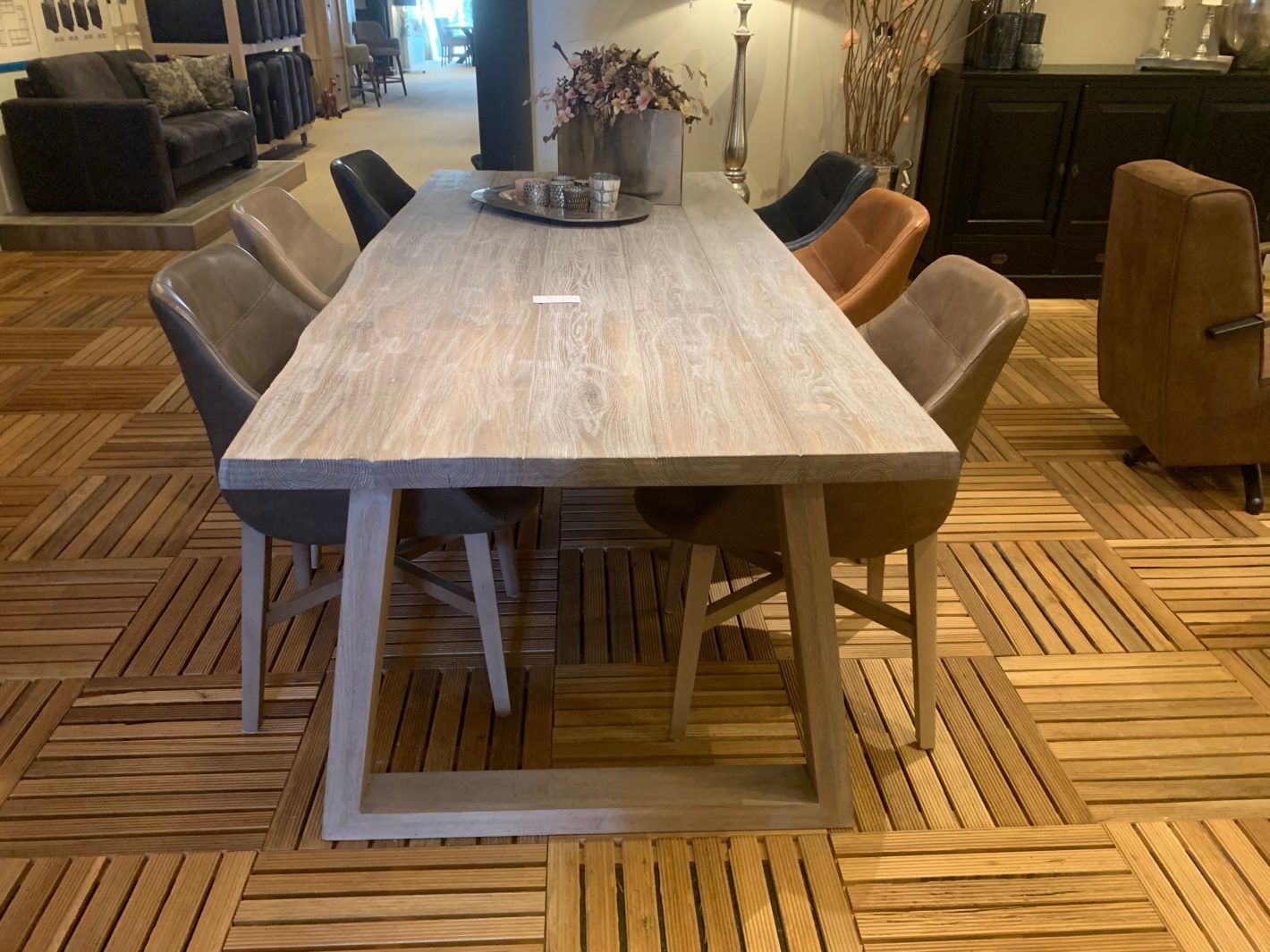 Landelijke stijl eettafels | Thols Wonen