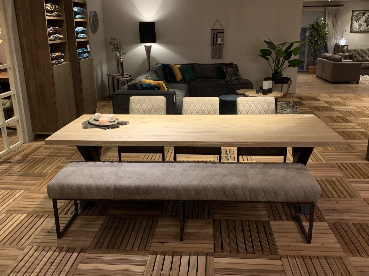 Maatwerk meubelen eettafel | THOLS Wonen