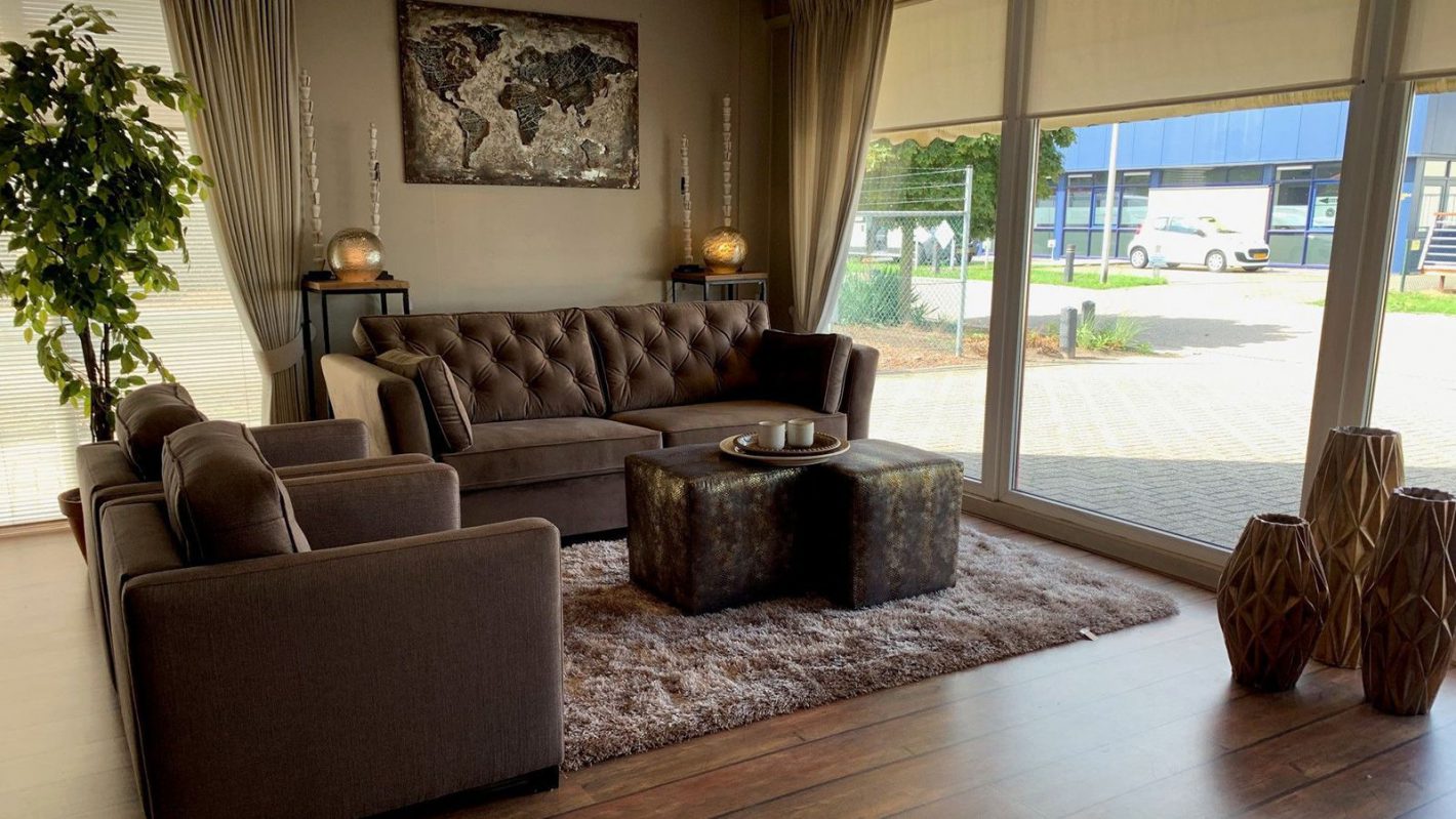 Landelijke setting met bank en fauteuil | Meubels Twente | THOLS Wonen