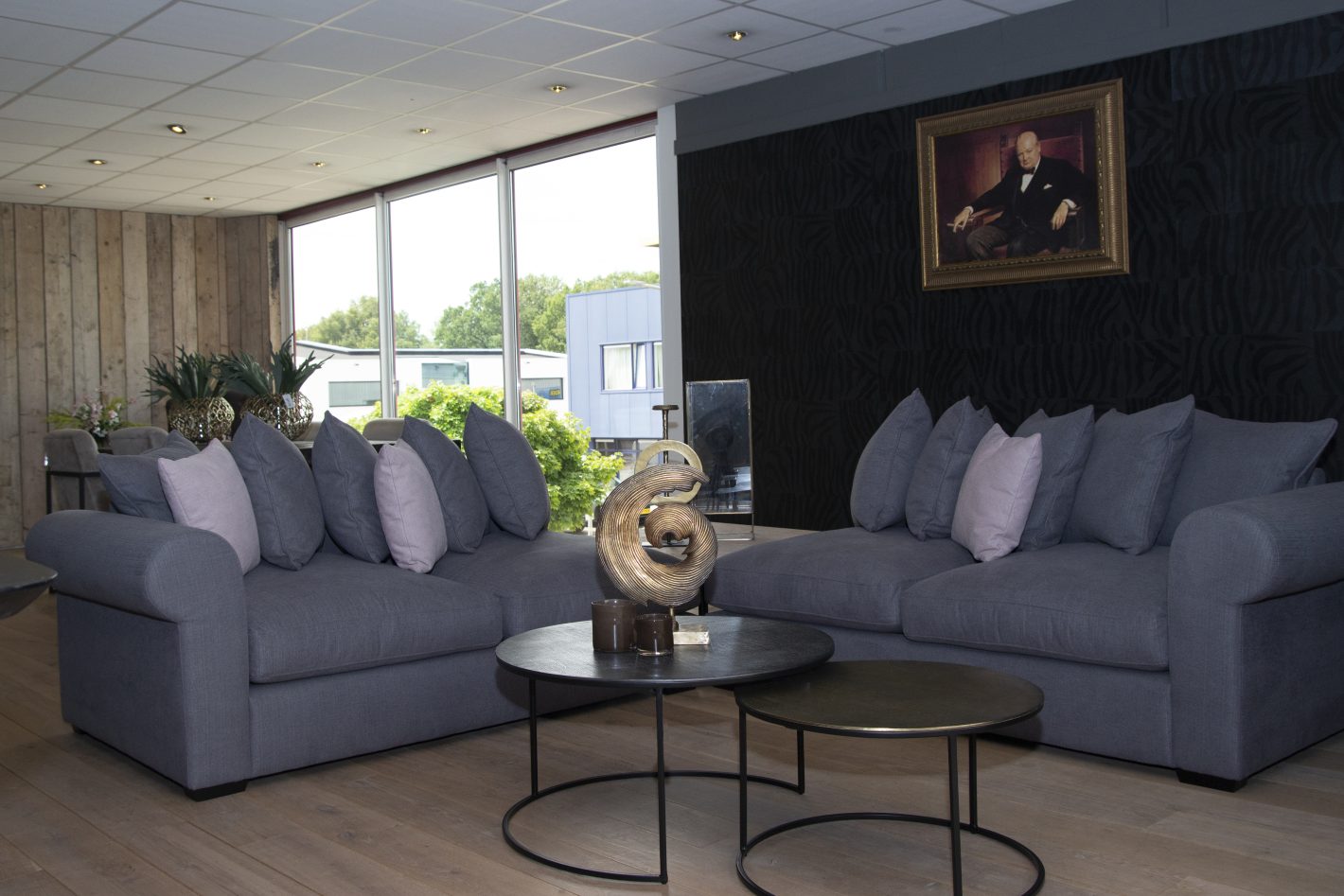 Showroom opruiming Thols Wonen