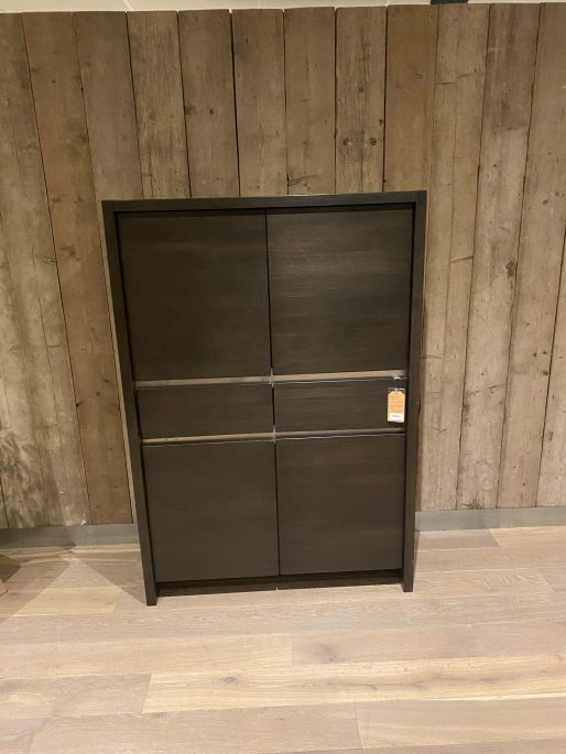 Showroomopruiming Thols Wonen