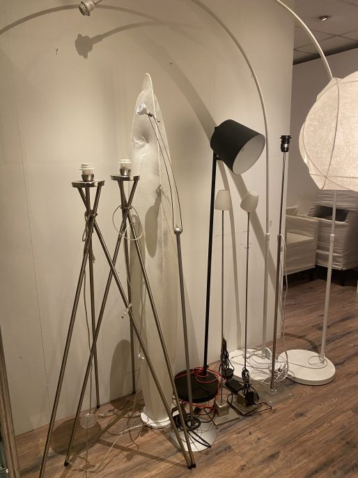 Showroomopruiming Thols Wonen