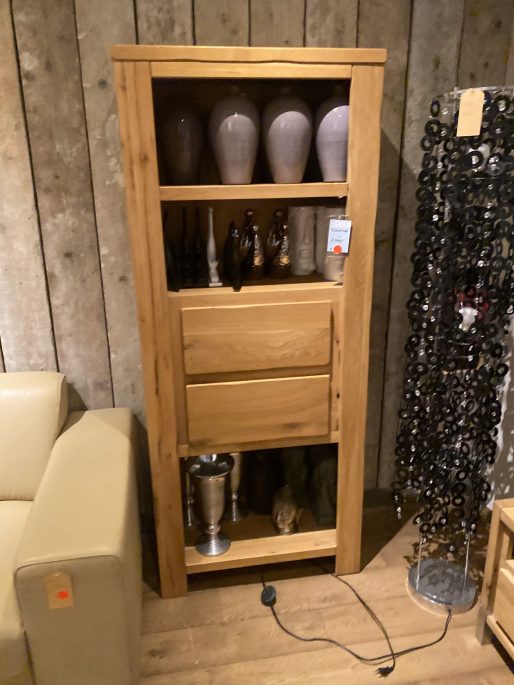 Showroomopruiming Thols Wonen