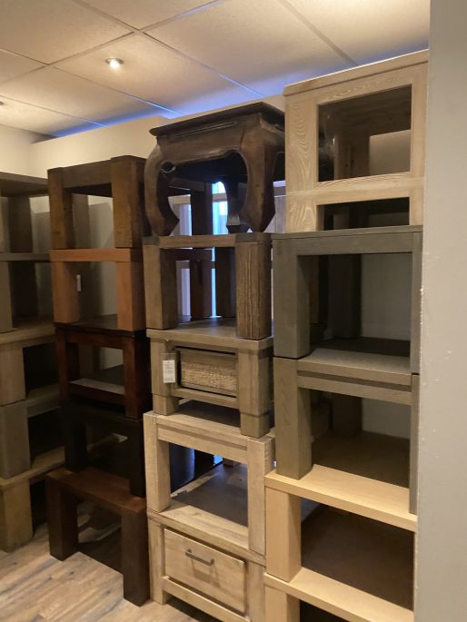 Showroomopruiming Thols Wonen