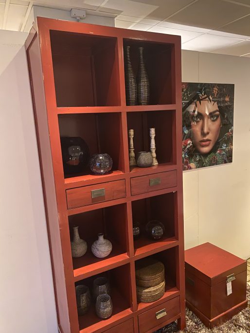 Showroomopruiming Thols Wonen