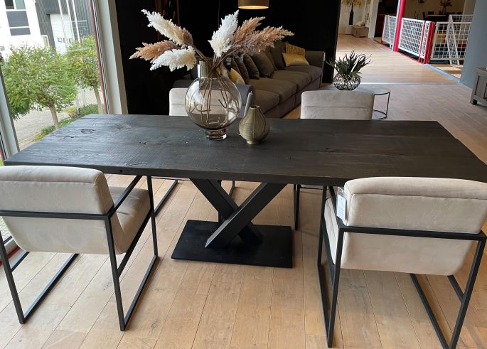Thols Wonen eettafel